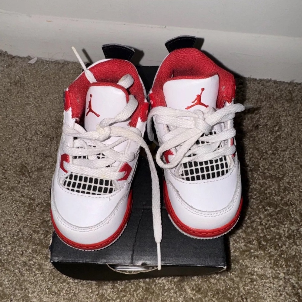 Nike Air Jordan 4 Retro Fire Red White Black BQ7670-160 Td Toddlers Size 6C - Picture 6 of 8